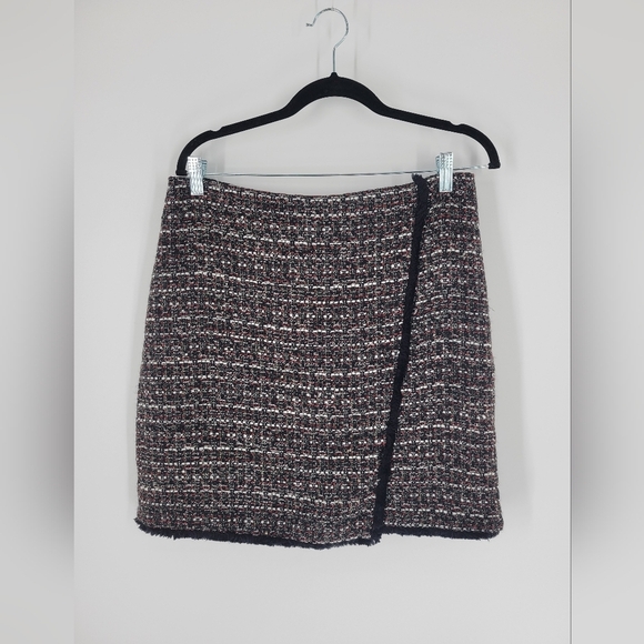 LOFT Womens A Line Skirt sz 10 Black White Red Tweed Lined Zipper Closure - Picture 2 of 5